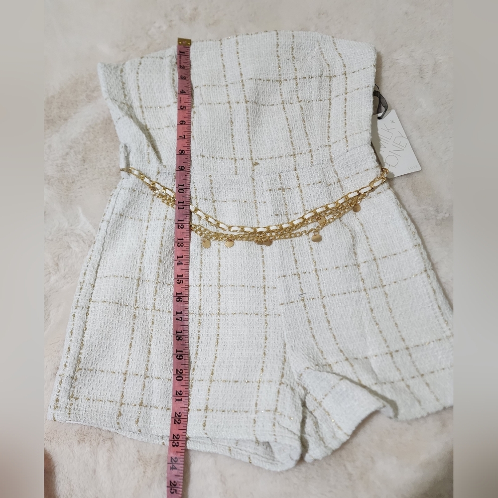 Chic White and Gold Plaid Jacket and Jumpsuit Set - Picture 11 of 16